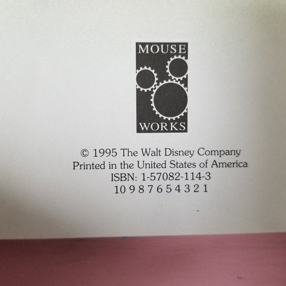 1995 Vintage Disney Pocahontas Book - Picture 5 of 11
